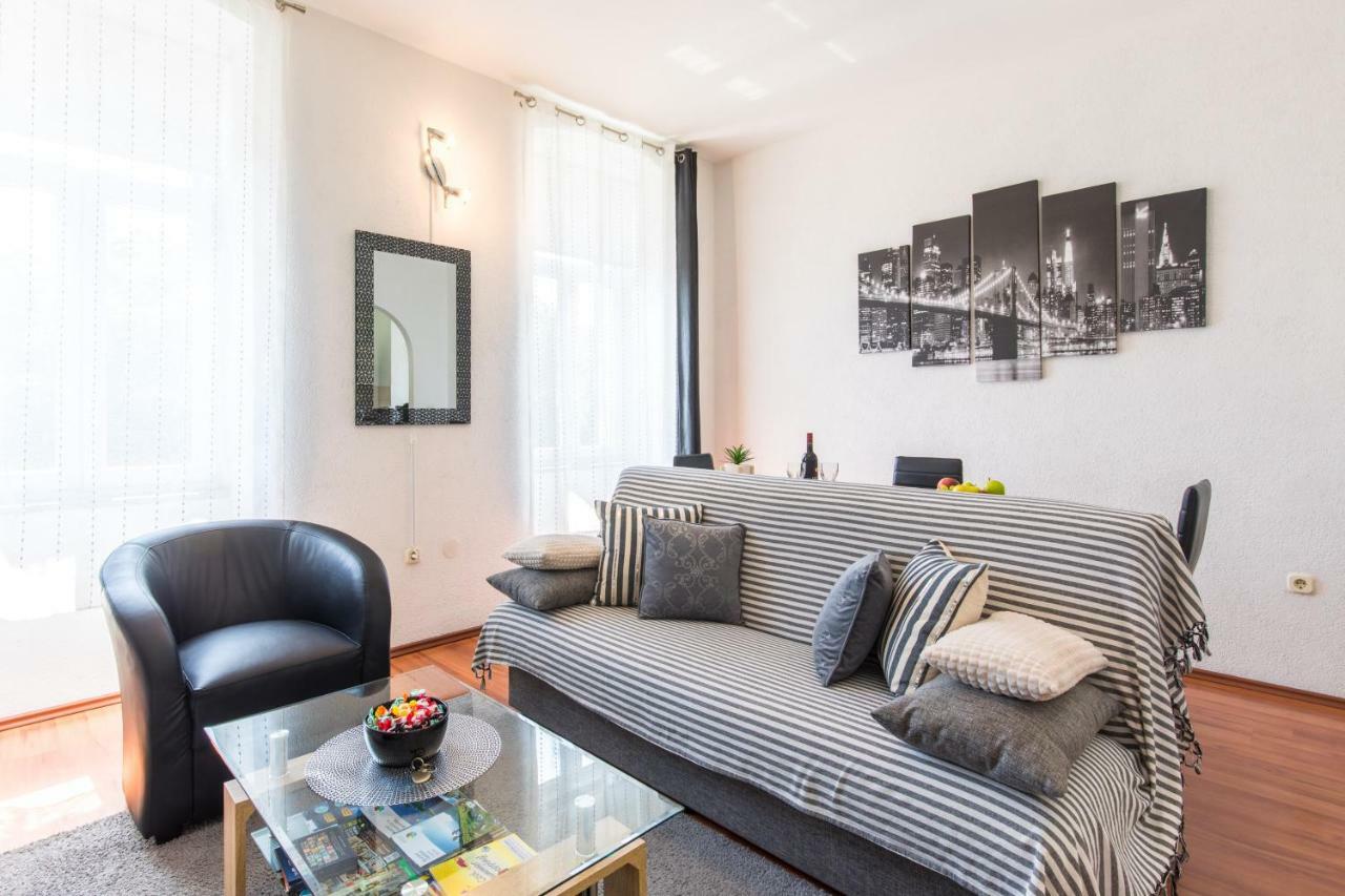 Apartment Tessa Rijeka Buitenkant foto