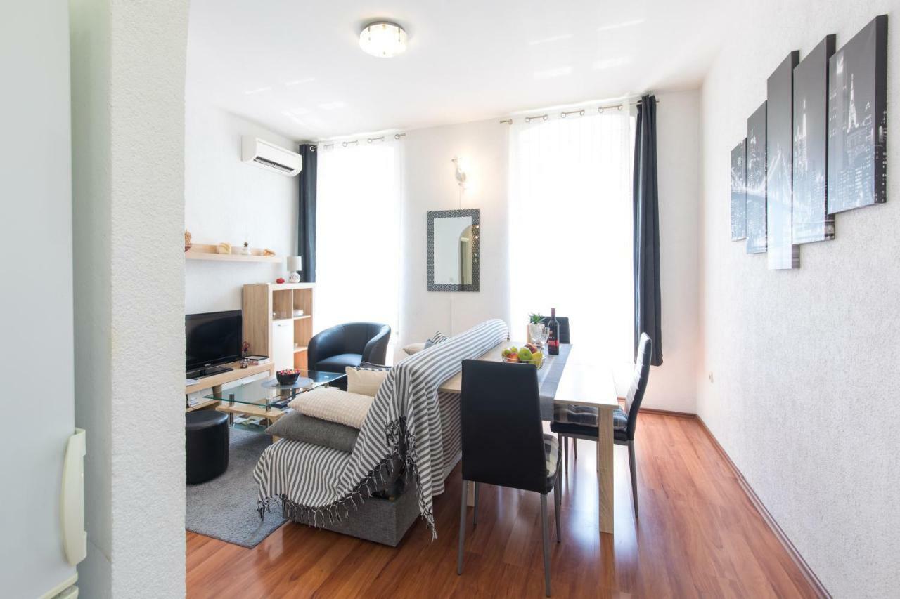 Apartment Tessa Rijeka Buitenkant foto